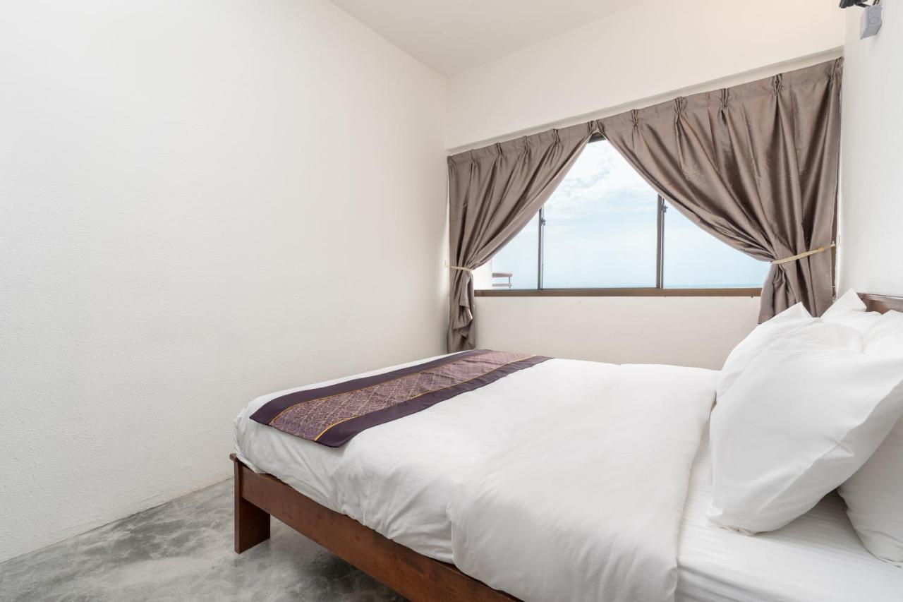 Pantai Seaview Resort Batu Ferringhi 1801 - 3 Rooms Εξωτερικό φωτογραφία