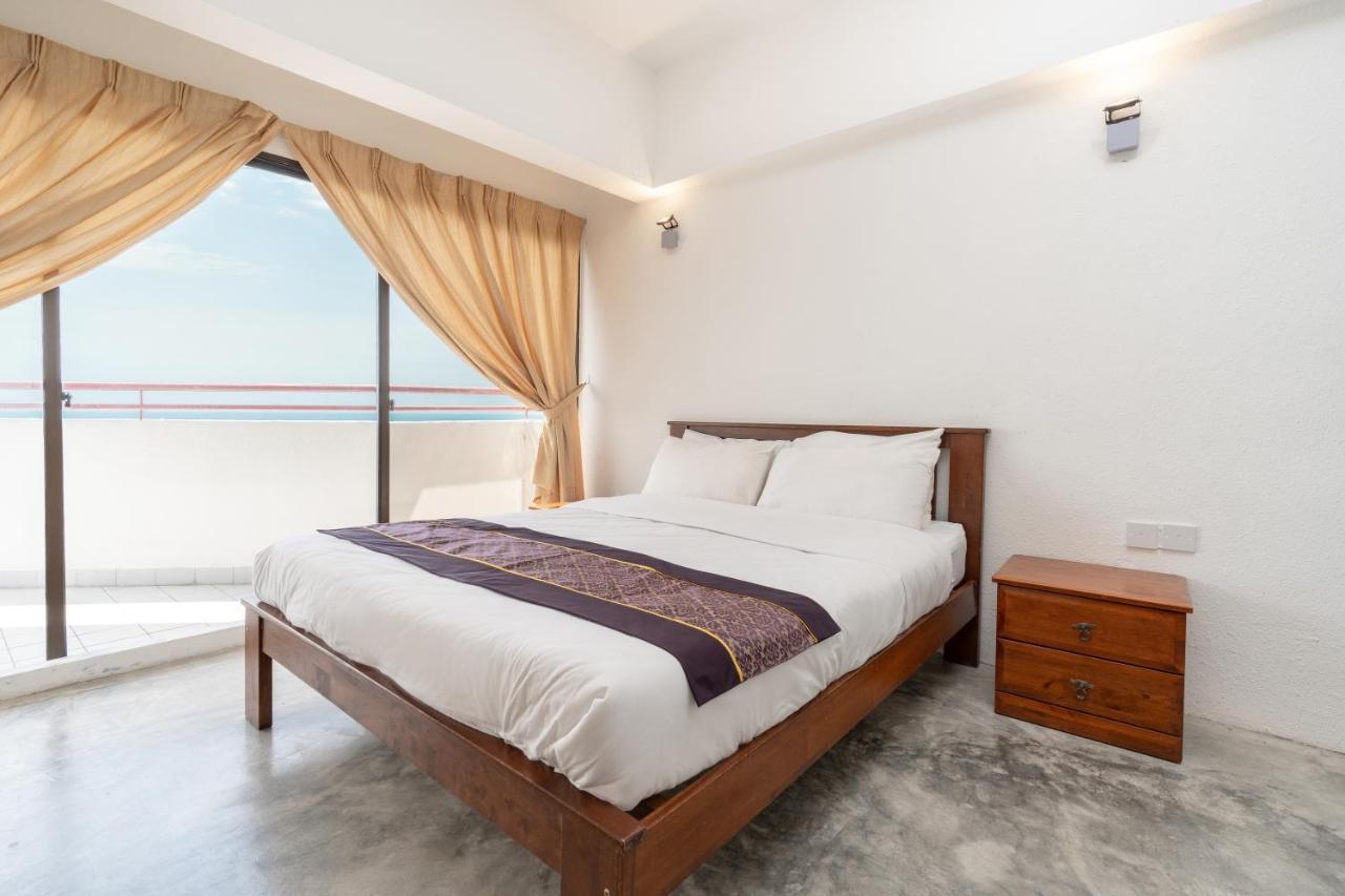 Pantai Seaview Resort Batu Ferringhi 1801 - 3 Rooms Εξωτερικό φωτογραφία