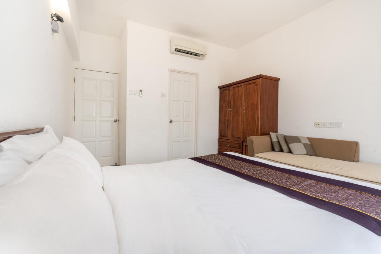 Pantai Seaview Resort Batu Ferringhi 1801 - 3 Rooms Εξωτερικό φωτογραφία