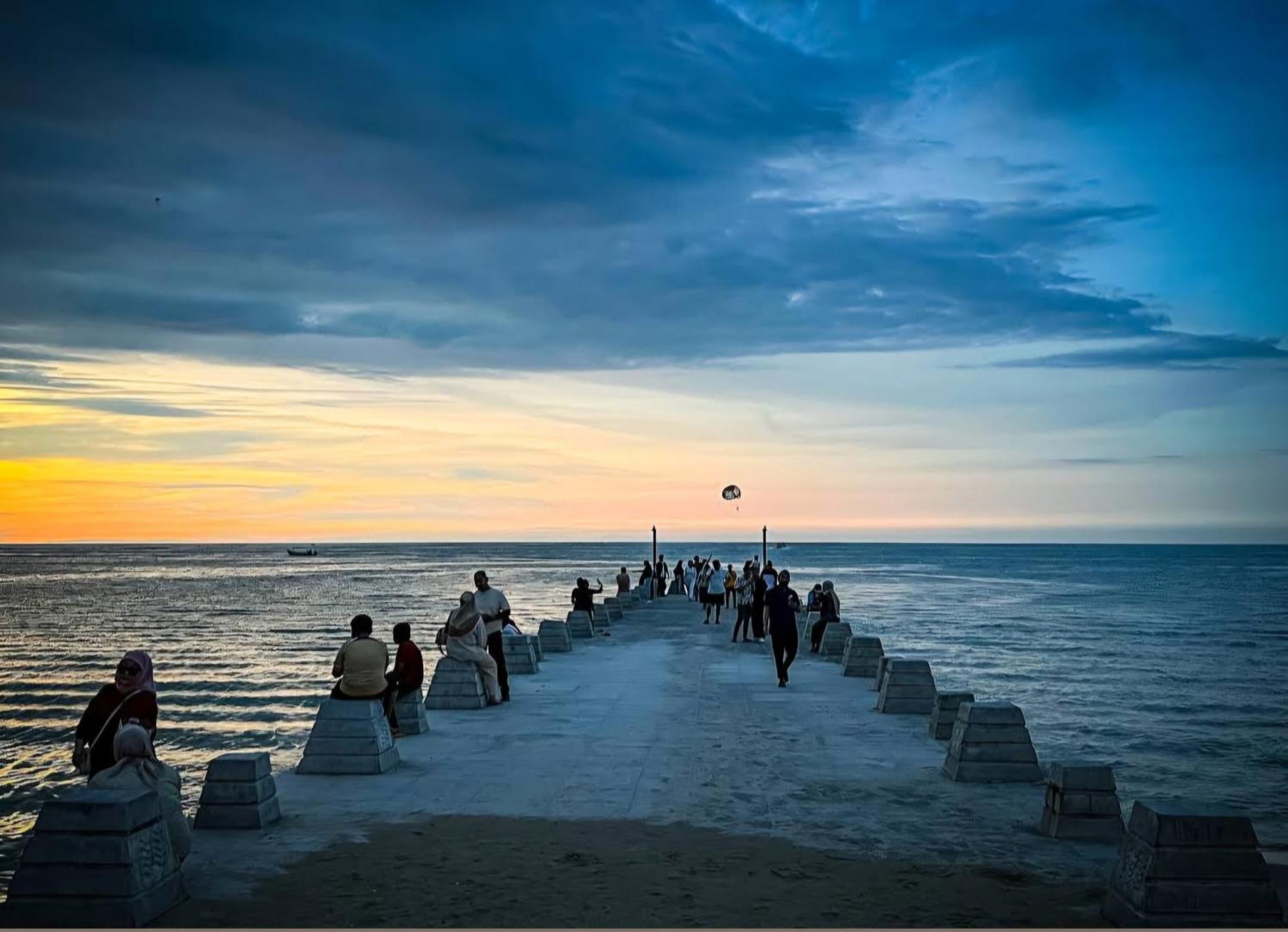 Pantai Seaview Resort Batu Ferringhi 1801 - 3 Rooms Εξωτερικό φωτογραφία
